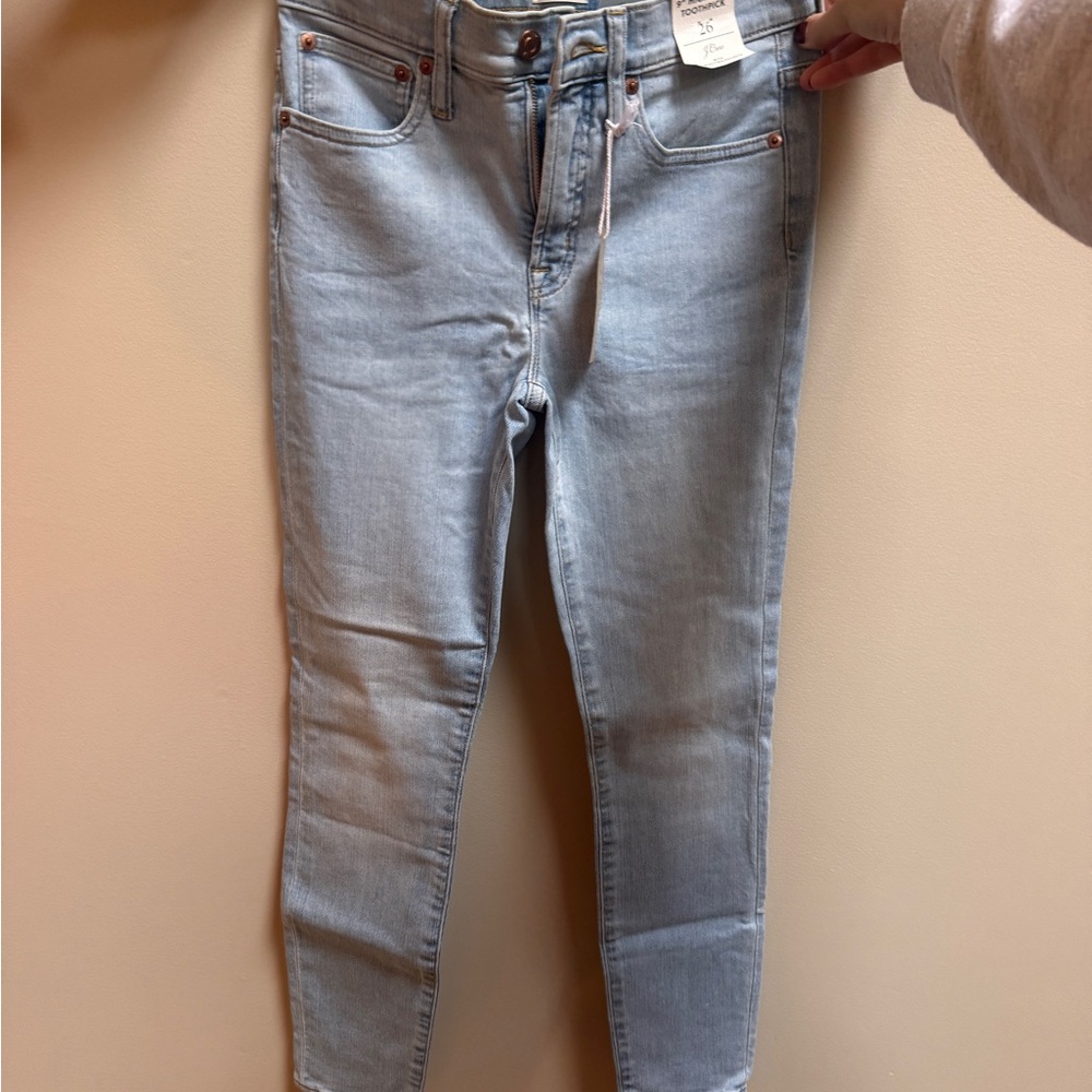 J. Crew Women's Straight Leg Jeans in Light Blue